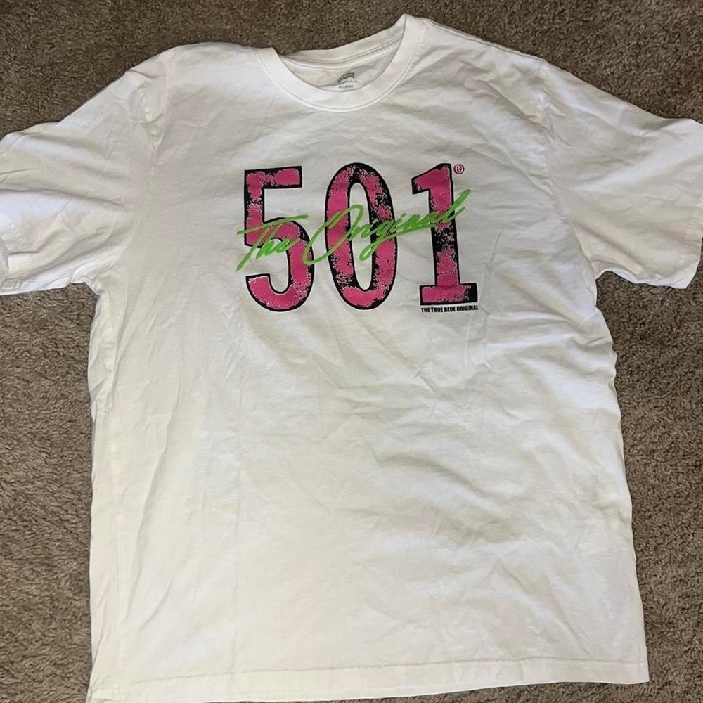 Levi's 501 white tee with pink/green '501 The Original' graphic, size M